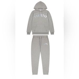 Trapstar Irongate Arch Chenille Hoodie Tracksuit- Men’s Large
